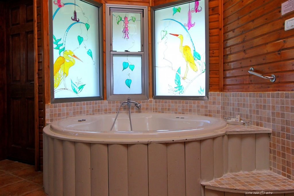 בקתות נופש ניר דוד